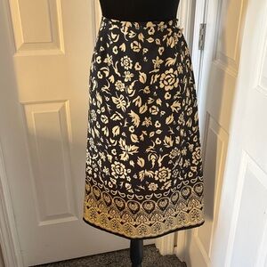 Unique Vintage Black and Cream Floral A-Line Skirt